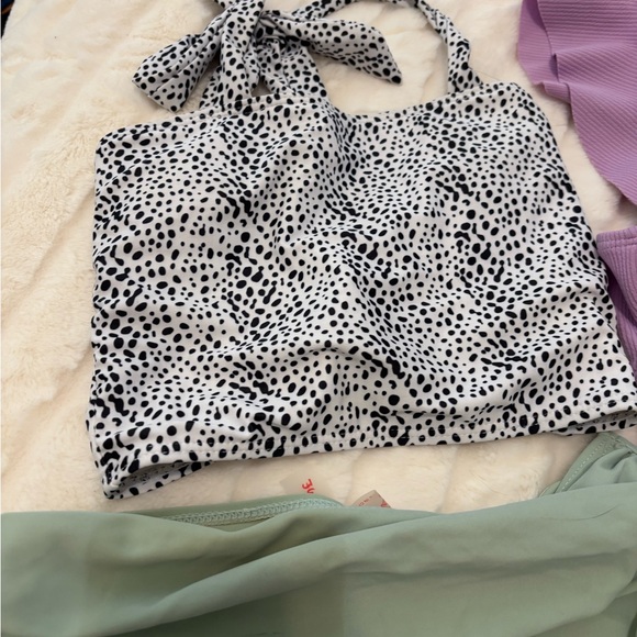 Two swimsuit sets - Picture 3 of 6